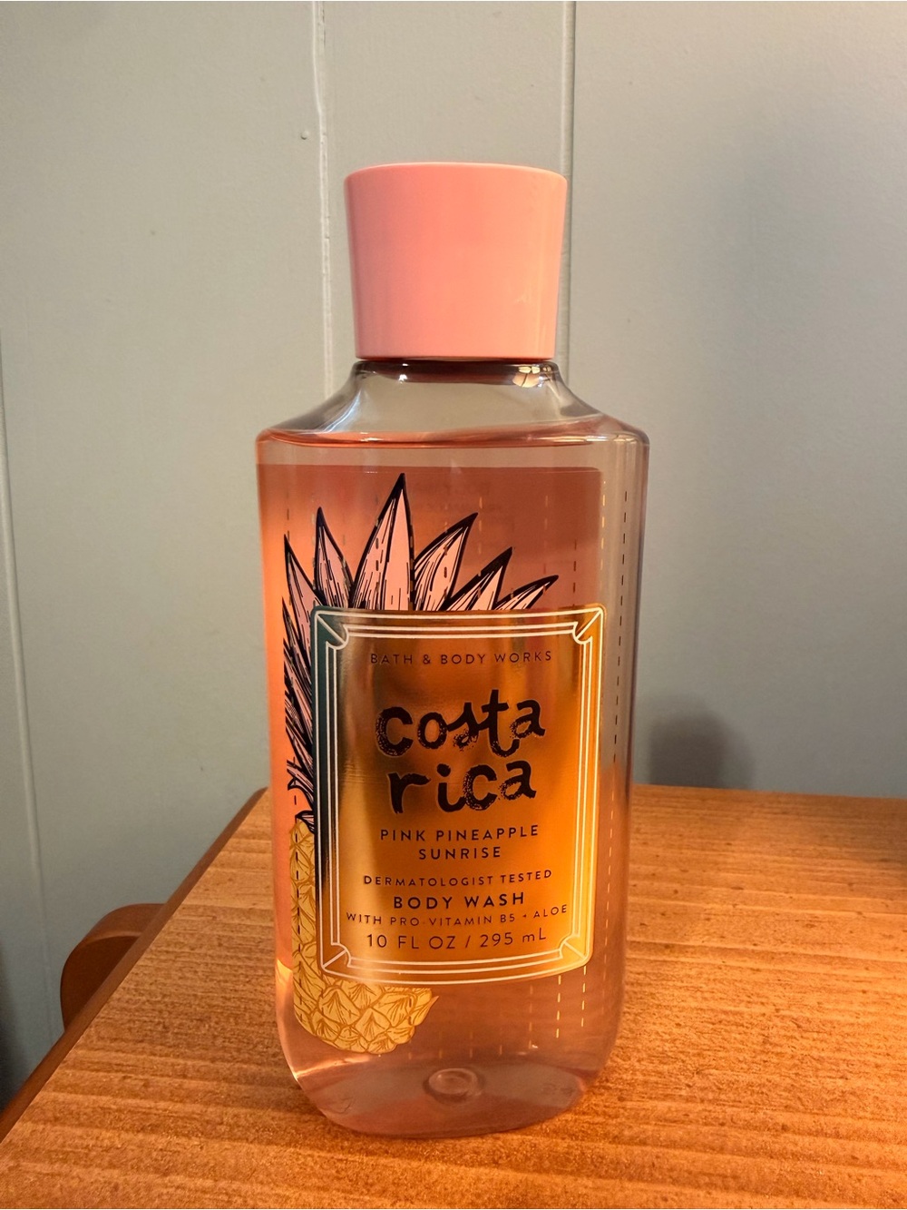 Bath & Body Works Costa Rica Pink Pineapple Sunrise Body Wash - Pink